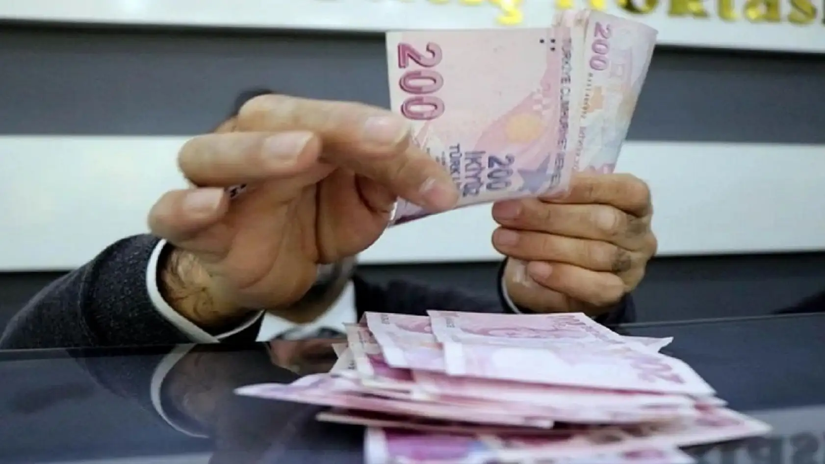 Sosyal Yardım Alanlar Dikkat! 3 Kez Reddedenin Ödemesi 1 Yıl Kesilecek