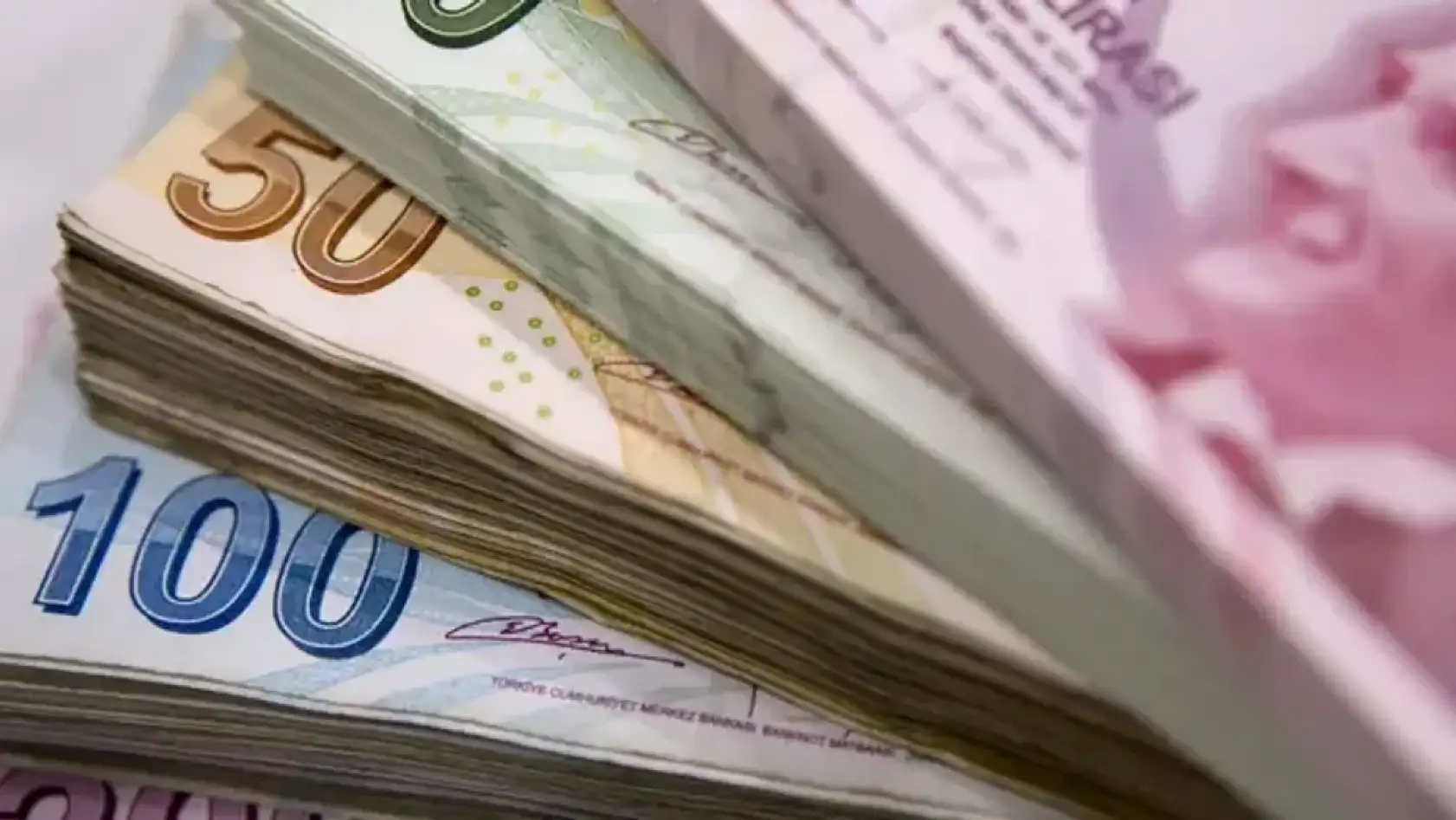 SGK Uzmanı Temmuz Zammı İçin Oranı Açıkladı: Emekli ve Memur Maaşlarında Yeni Hesap