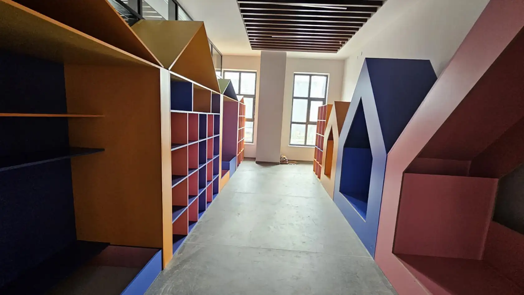 Patnos'un yeni kütüphanesi tamamlandı: Açılışa gün sayıyor