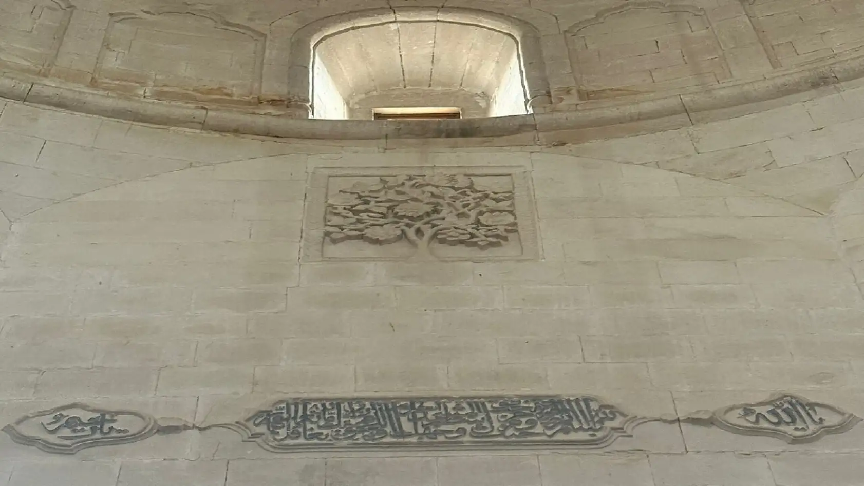 İshak Paşa Sarayı Camiinde hiç namaz kıldınız mı?