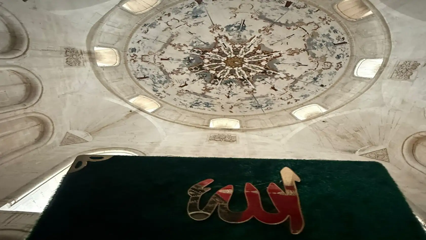 İshak Paşa Sarayı Camiinde hiç namaz kıldınız mı?