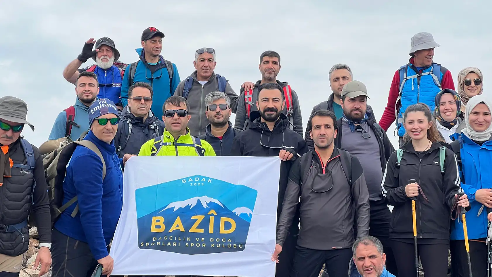Bazid dağcılık grubu bu kez Meydan Yaylası'nı adımladı