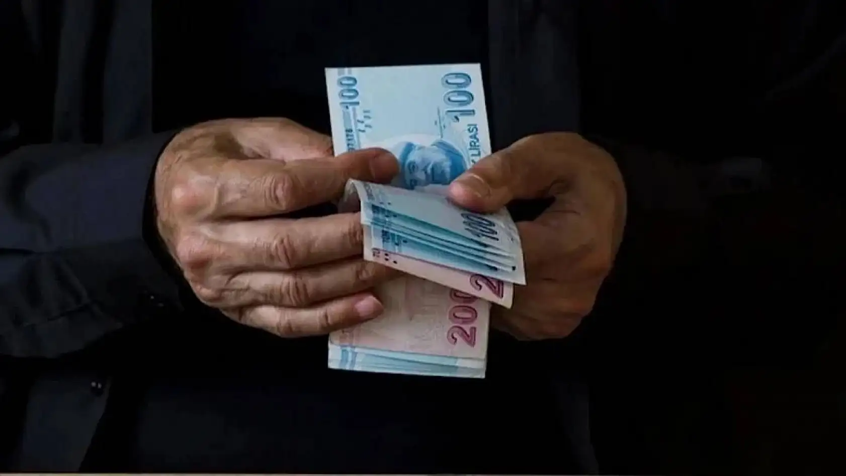 Emeklilere ÖTV'siz Araç Umudu: Düzenleme TBMM Gündeminde