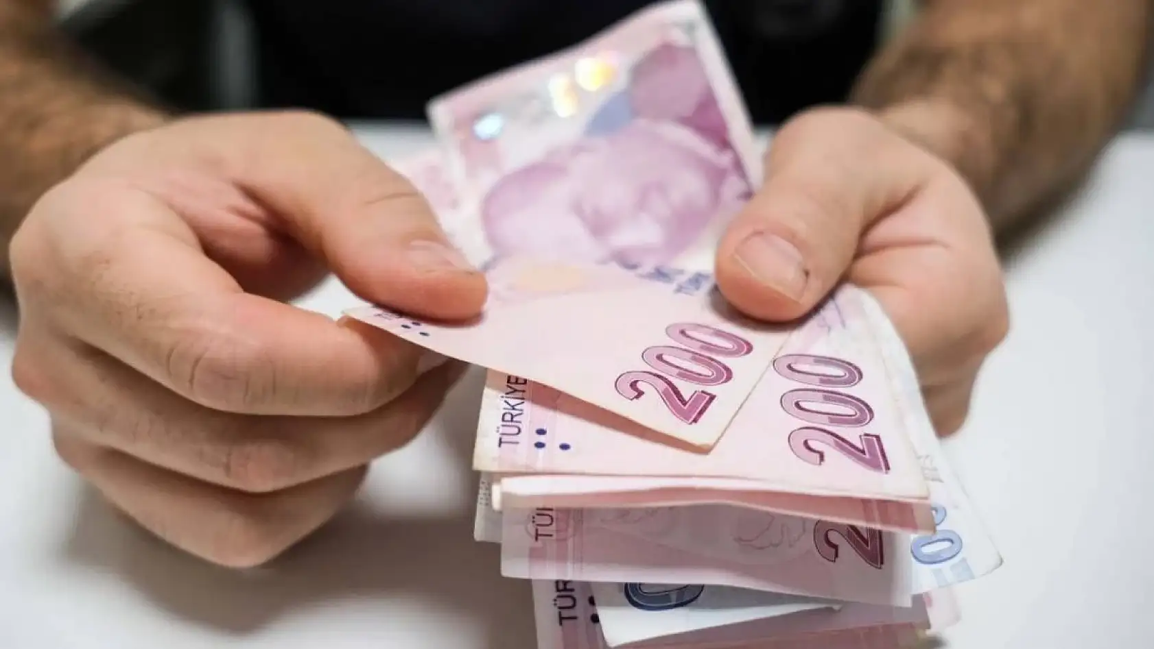 Emeklilere ÖTV'siz Araç Umudu: Düzenleme TBMM Gündeminde