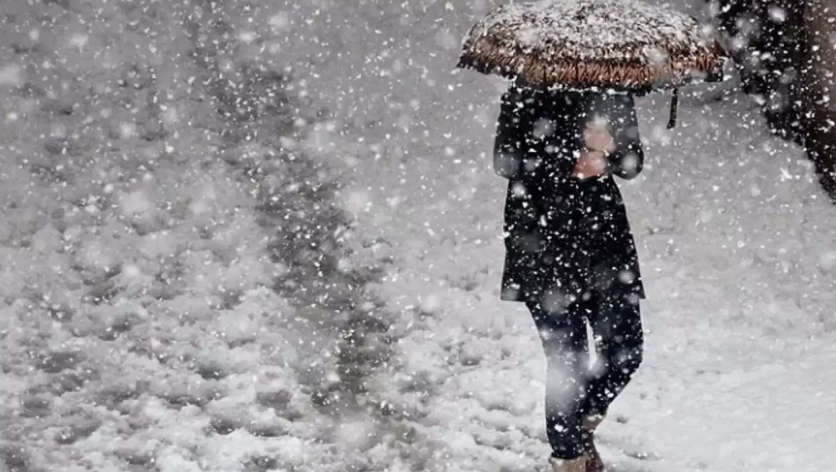 12 Ocak Pazartesi Rize'de okul yok mu (RİZE VALİLİĞİ - KAR TATİLİ)? Rize okullar tatil mi?