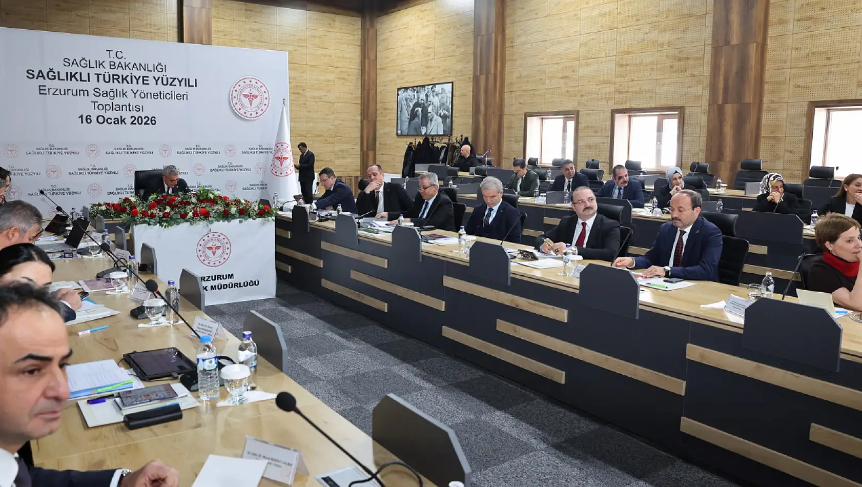 Bakan Memişoğlu ve Rektör Hacımüftüoğlu Erzurum'da Bir Araya Geldi