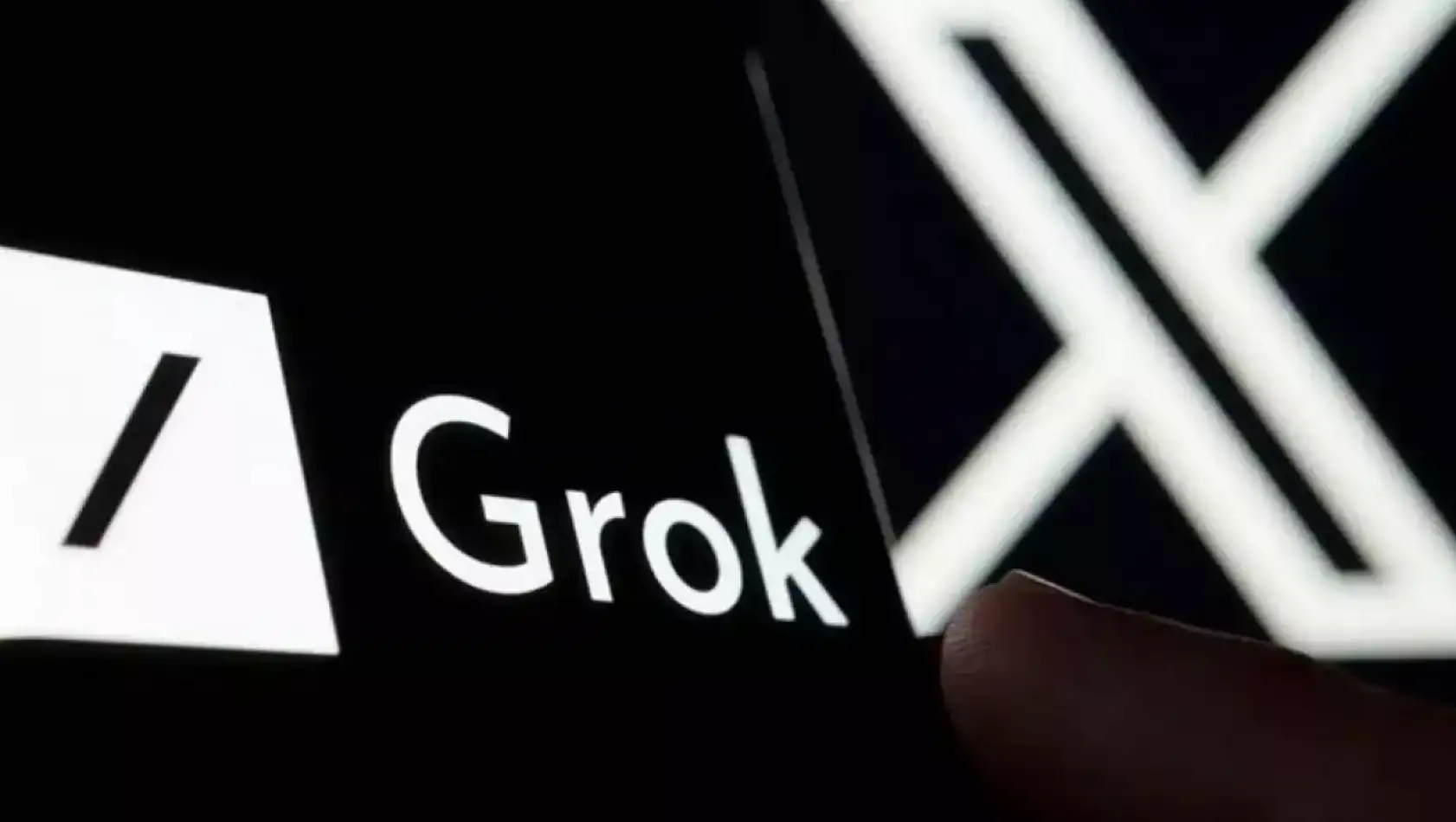 Grok neden küfür ediyor, Grok bozuldu mu, hacklandi mi, çöktü mü?