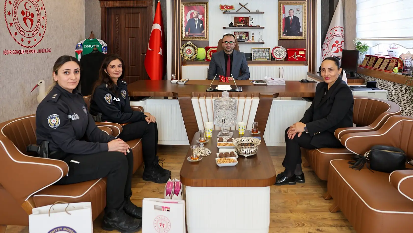 Iğdır'da Gençler İçin Güç Birliği Mesajı