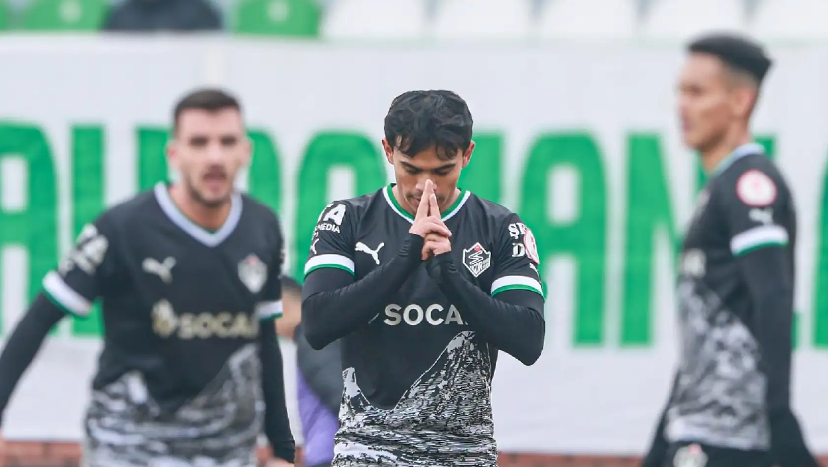 Iğdır FK 'Ağrı Zirvesi' formasıyla sahaya çıktı, kupada fırtına gibi esti