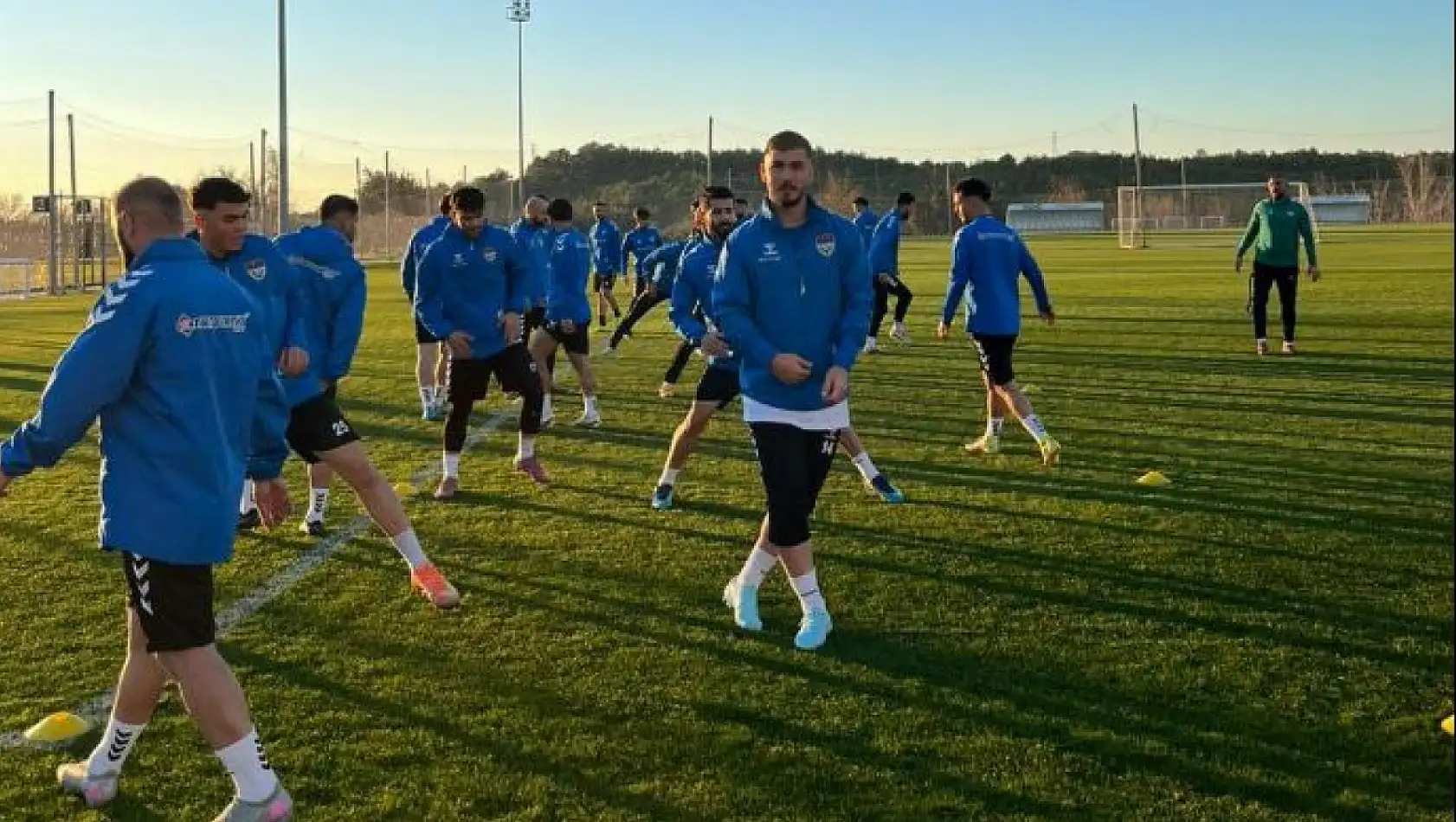 Kars 36 Spor'un Antalya Kampı Sona Erdi: Hedef Yeni Yarıya Hazır Başlamak