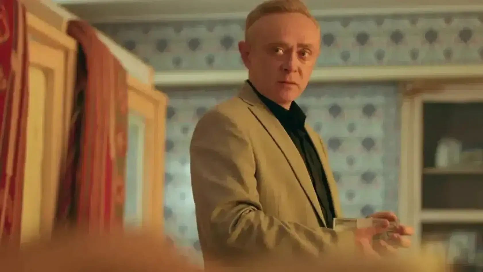 Veliaht Vezir, Zahide'nin Adamı mı?