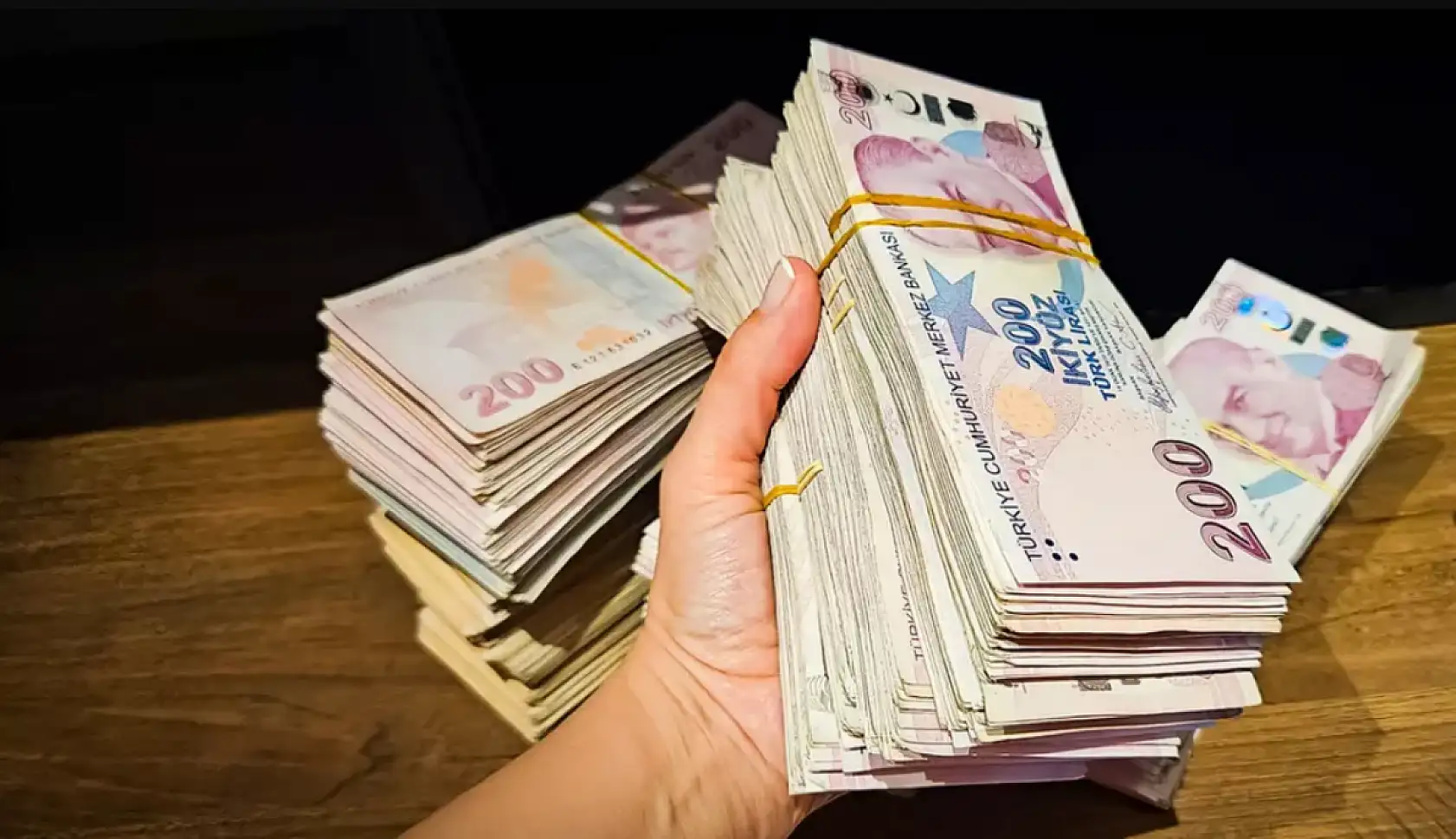 SGK'da Emeklilik hesabı yeniden gündemde! 3600, 4500 ve 5000 günle kimler emekli olabiliyor?