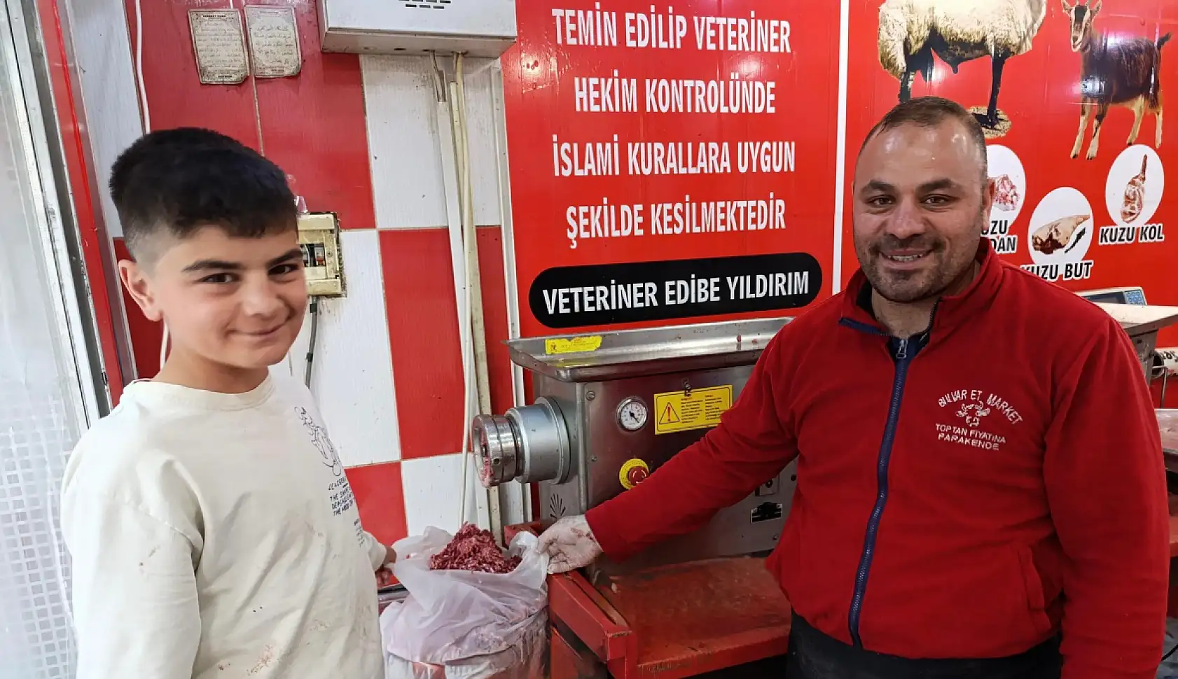 Ağrı'da kasaplarda bayram yoğunluğu devam ediyor