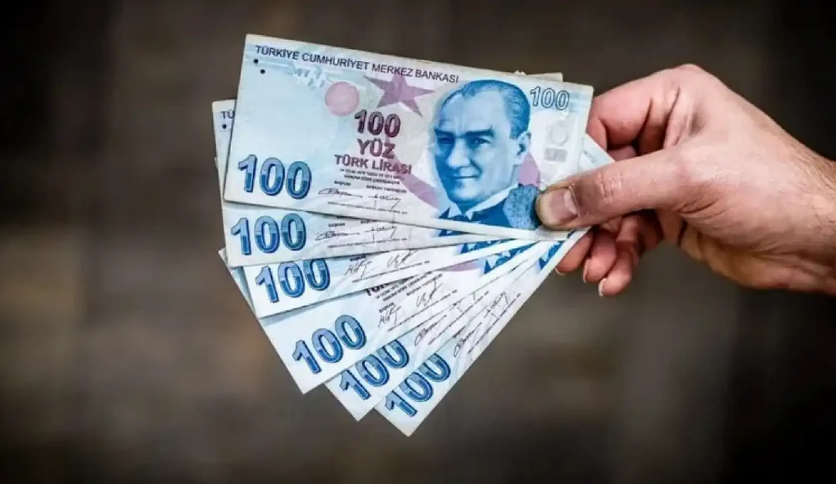Milyonlarca Memuru İlgilendiriyor: Mesai Dışı Eğitimlere Ücret veya İzin Hakkı