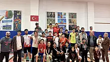 Ağrı'da Cumhuriyet coşkusu halter müsabakalarına taşındı