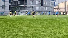 Ağrı'da futbol heyecanı başladı! 13 takım şampiyonluk için sahada