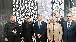 Erzurum'da bir sergi, binlerce çocuğun sessiz çığlığını anlattı