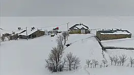 Van'ın dört ilçesinde okullar tatil edildi