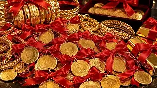 Altın haftayı düşüşle kapattı: Gram 6 bin 542 lira seviyesinde