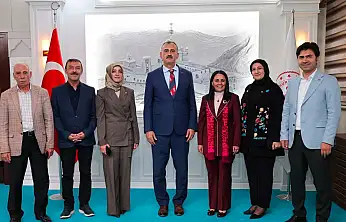 15 Temmuz konferansının ardından Ağrı Valisi Önder Bozkurt'a ziyaret