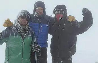 3 günde 3 zirve! Süphan'dan Büyük Ağrı'ya çıktılar