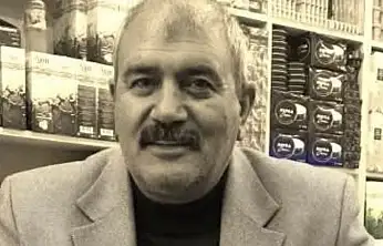 Ağrı'da 20 yaşındaki Emine Tayhan namaz kılarlen kalp krizi geçirdi
