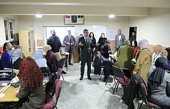 Ağrı'da 30 öğretmen ilk kez Harezmi eğitimi aldı