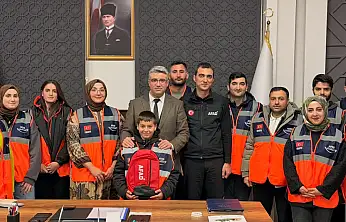 Ağrı'da AFAD gönüllülerine yakın temas