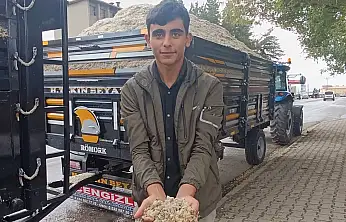 Ağrı'da besicilerin kışlık yem telaşı başladı! Şeker pancarı posasının tonu 2 bin TL