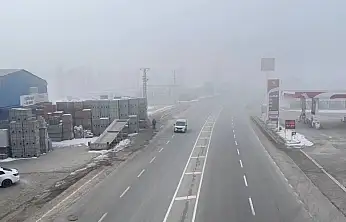 Ağrı'da dondurucu soğuklar hayatı zorlaştırıyor