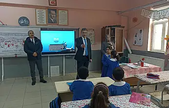 Ağrı'da eğitim seferberliği köy okullarında sürüyor