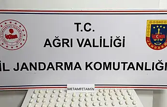 Ağrı'da film gibi operasyon: Uyuşturucuyu midesinde taşıdı, jandarmadan kaçamadı