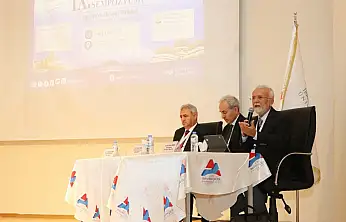 Ağrı'da ilahiyat dünyası buluştu: Ahmed-i Hânî Sempozyumu başladı