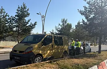 Ağrı'da işe gidiş saatinde zincirleme kaza