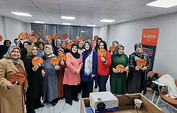 Ağrı'da KADEM'den güçlü çağrı: 'Kadına yönelik şiddete hep birlikte dur diyeceğiz'