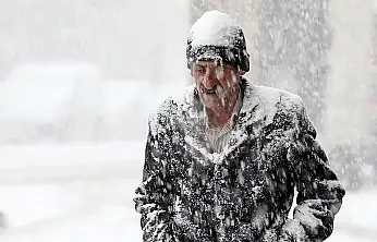 Ağrı'da kar alarmı: Meteoroloji tarih verdi