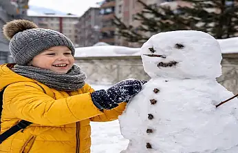 Ağrı'da kar ve buzlanma alarmı: Eğitime 1 gün ara verildi!