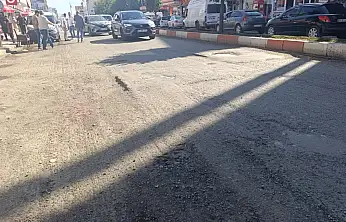 Ağrı'da kazılan yollar tepki çekti! Kağızman ve Yeni Van caddelerinde asfalt bekleniyor