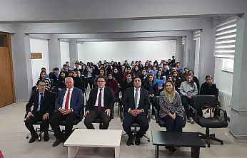 Ağrı'da lise öğrencilerine vergi bilinci eğitimi verildi