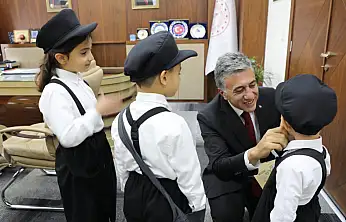 Ağrı'da minik öğrenciler 1923'ün gazetecileri oldu