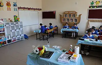 Ağrı'da öğretmen, imam ve muhtar el ele verdi, okulun yüzü değişti
