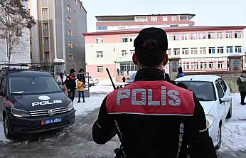 Ağrı'da okul çevreleri polis gözetiminde