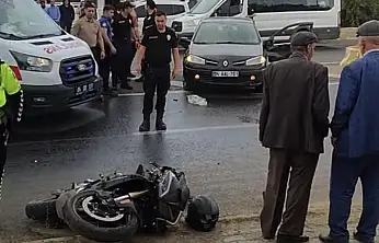 Ağrı'da otomobil motosiklete çarptı! Sürücü ağır yaralandı