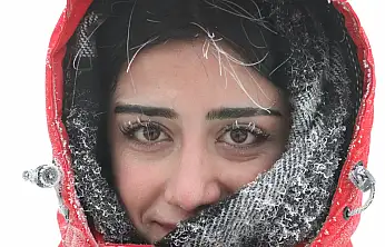 Ağrı'da sabahın erken saatlerinde kırağı ve sis etkili oldu