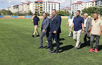 Ağrı'da şehir stadyumu yeni sezona hazırlanıyor