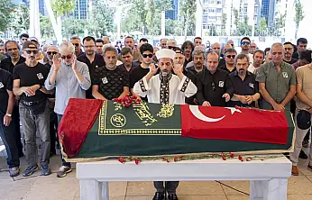 Ağrı Dağı'nda yaşamını yitiren dağcı son yolculuğuna uğurlandı
