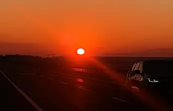 Ağrı Eleşkirt yolunda efsanevi gün doğumu görüntülendi