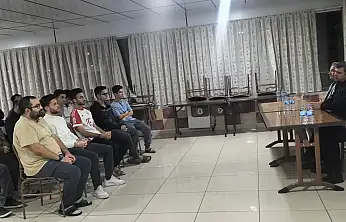 Ağrı Müftülüğü, KYK yurdunda gençlerle bir araya geldi