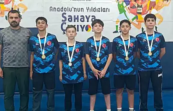 Ağrı'nın badminton gururu Türkiye finallerine yükseldi