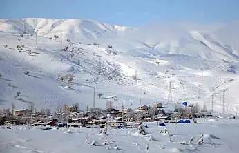 Ağrı'nın en soğuk bölgesi açıklandı: Dün gece eksi 10.7'i gördü